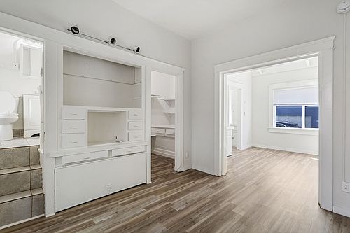 4th image of 14 Wavecrest Ave #4