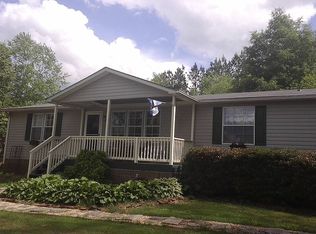 129 Meadowcreek Dr, Forest City, NC 28043