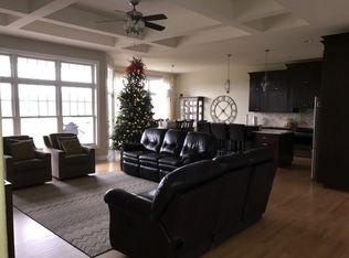 2185 Galway Rd, Hartford, WI 53027