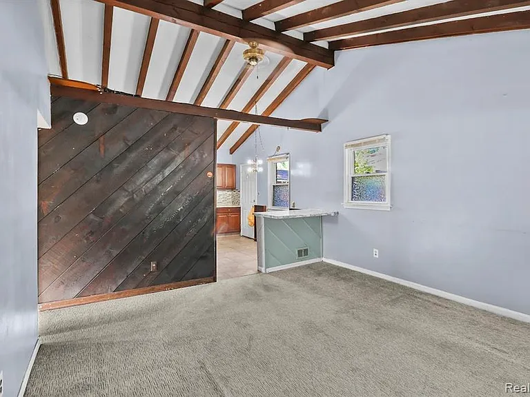 25016 Lehigh St — Photo 20