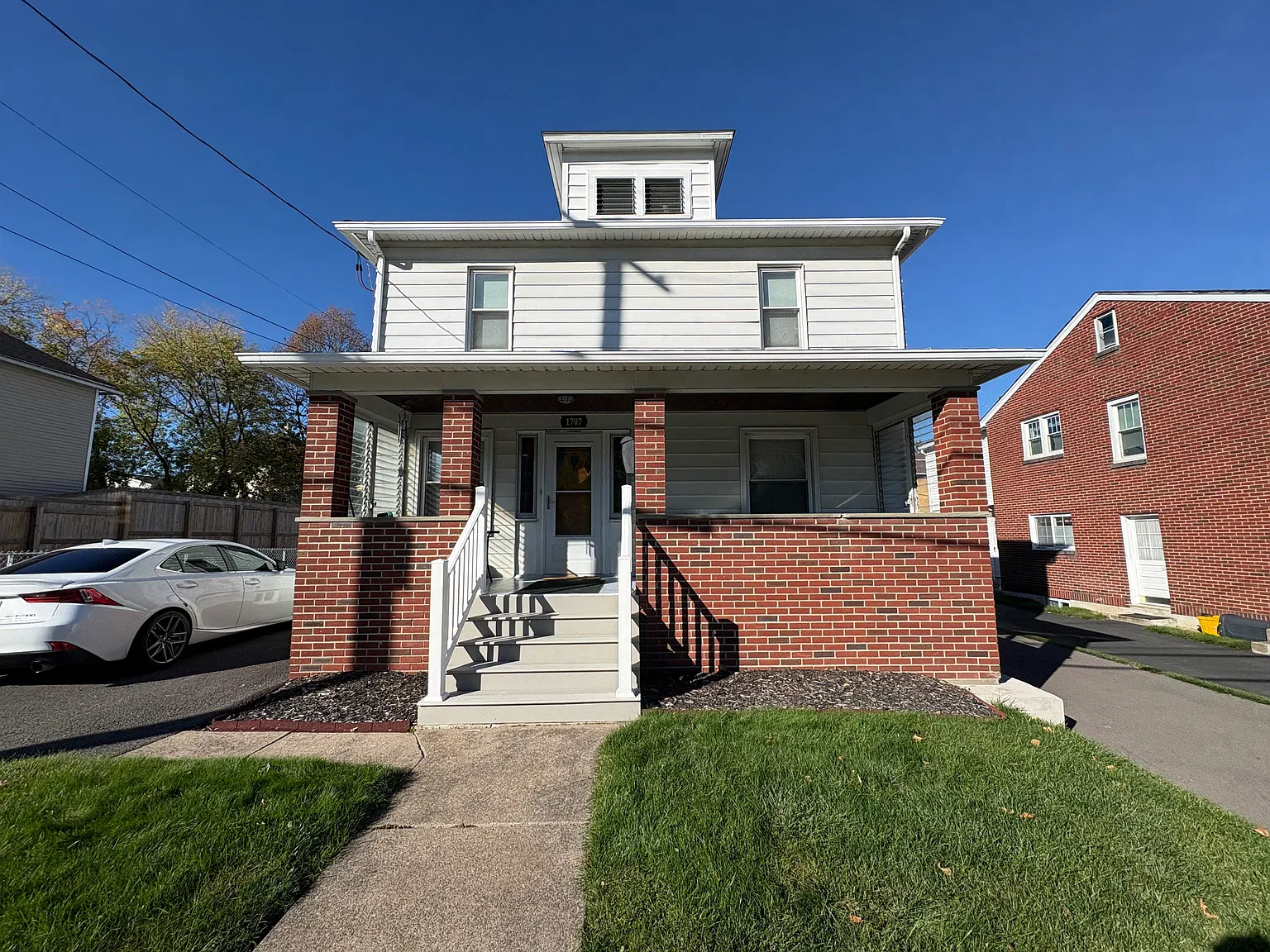 4 bed, 2.5 bath, 1105 sqft, $2,495 — Photo 1
