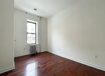 Rented by Kahen Properties