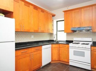 265 4th Ave APT 3, Brooklyn, NY 11215