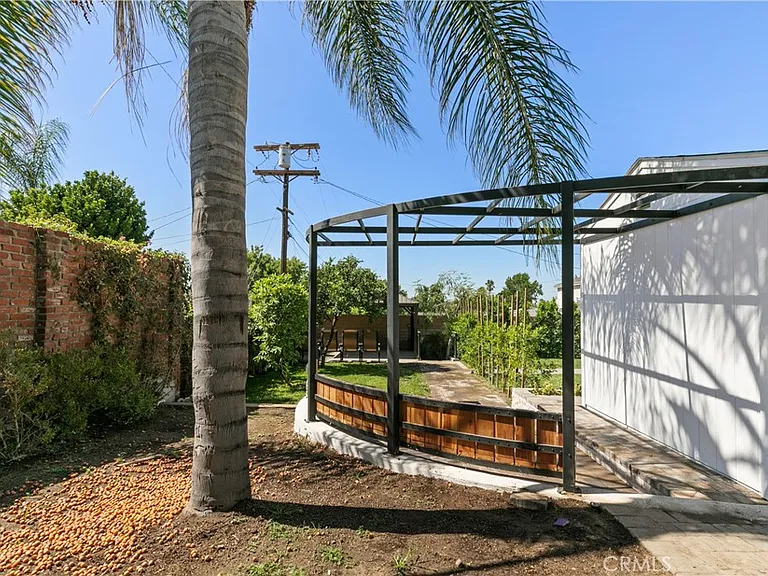536 Hampton Rd — Photo 50