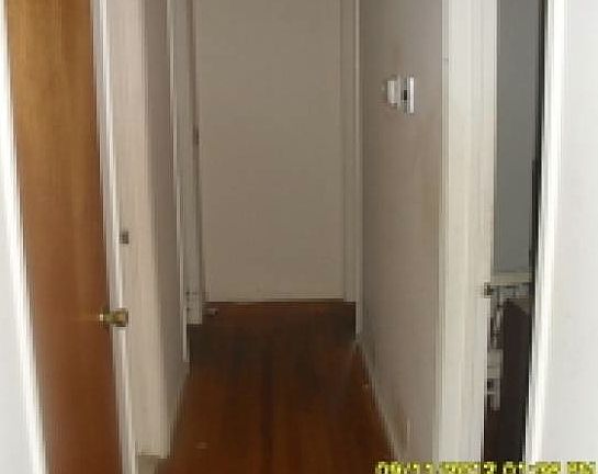 3rd image of 154 Girard Ave