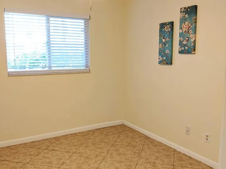 4513 SW 8th Ct #114 — Photo 11