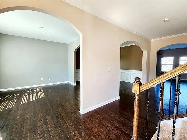 10420 Paisley Abbey Ln — Photo 3