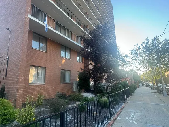 23-22 30th Road image 1 of 7