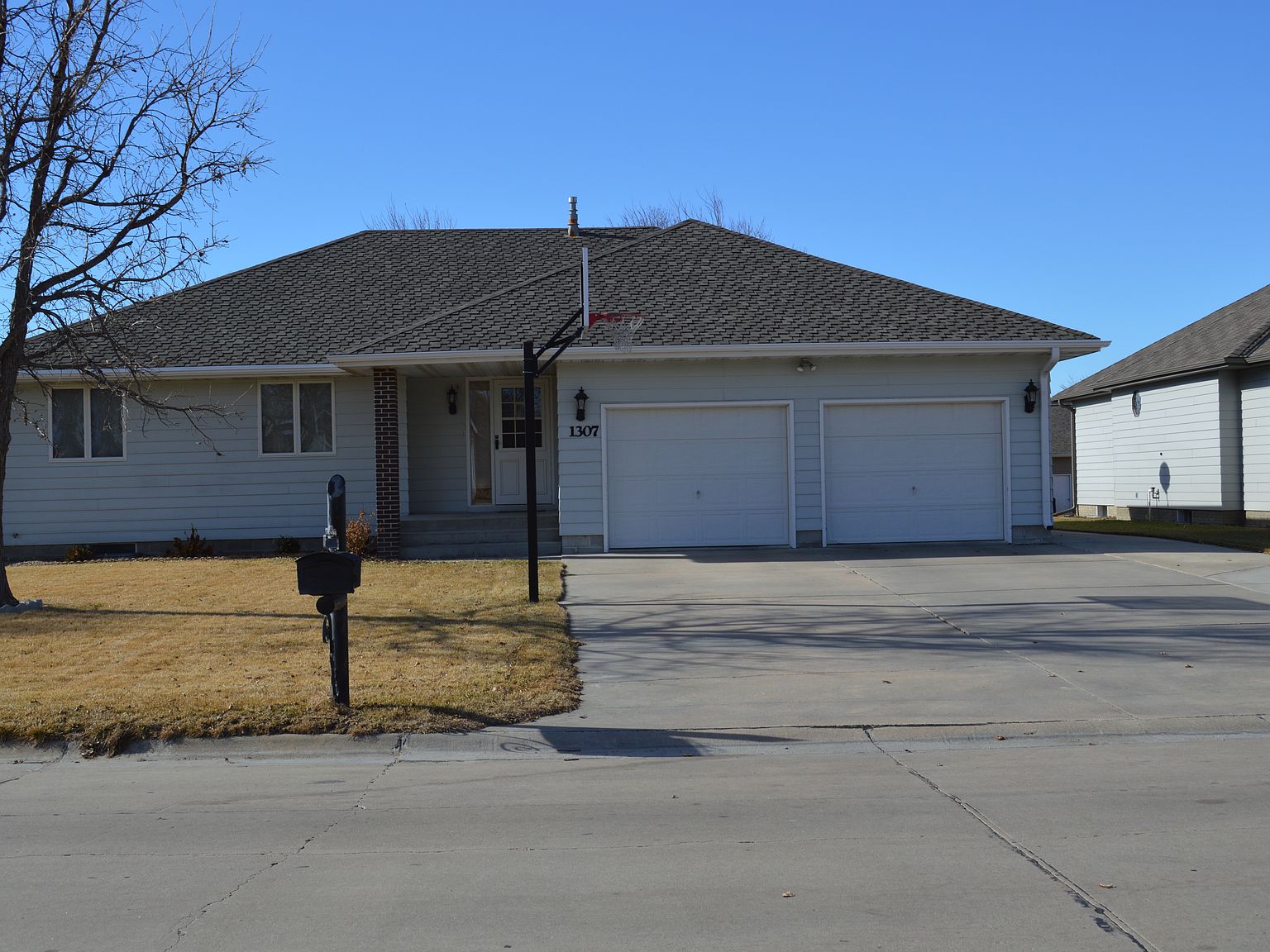 1307 Jackson St, Saint Paul, NE 68873 Zillow