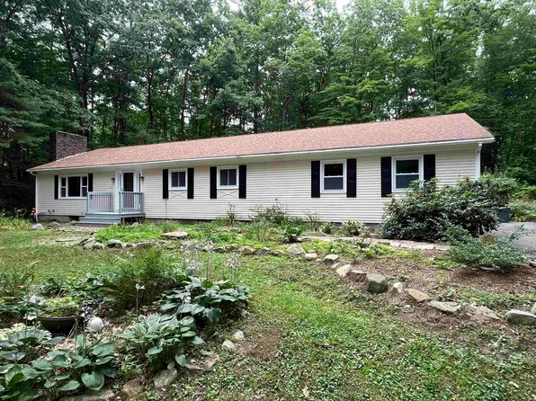 15 Hemlock Drive, Candia, NH 03034