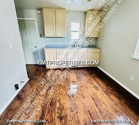 2nd image of 4621 Norfolk Ave