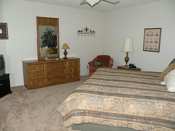 4th image of 26421 S Dartford Dr