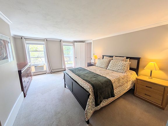 5th image of 46 Farnham St