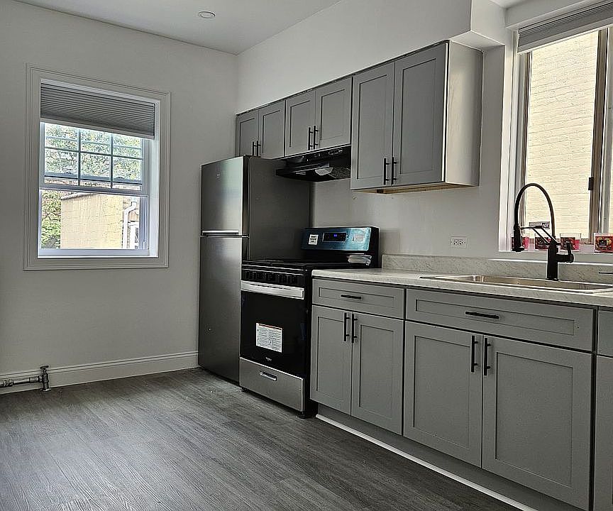 1st image of 20-60 41st St #1