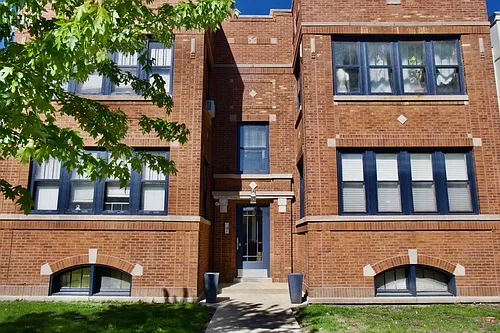 3916 N Richmond St #1 Photo 1