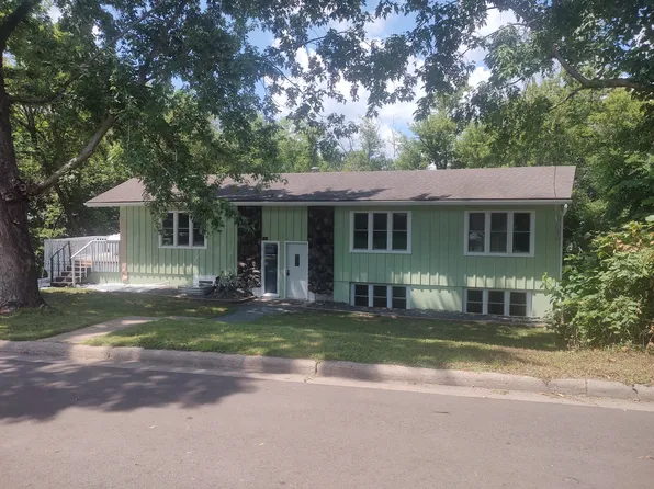 253 Tower Hghts Ct #253, Prescott, WI 54021