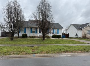 489 Lakes Of Dogwood Blvd, Shepherdsville, KY 40165