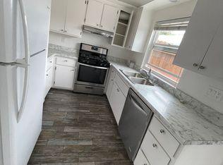 127-131 Broadway, Costa Mesa, CA 92627