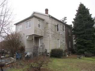 41 N Leonard St, Waterbury, CT 06708