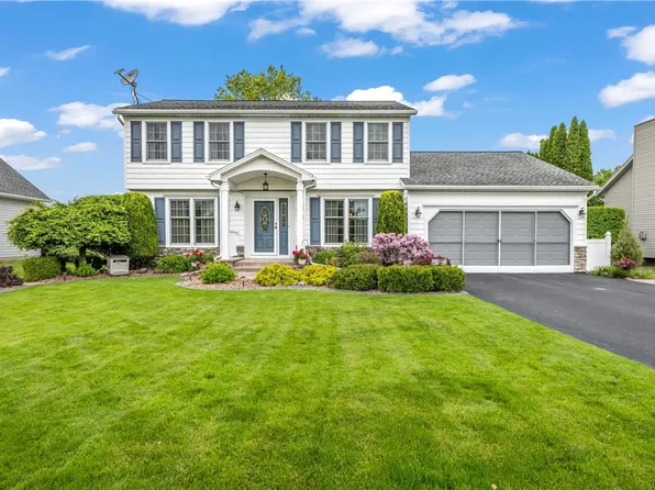 136 Ellery Rd, Rochester, NY 14612