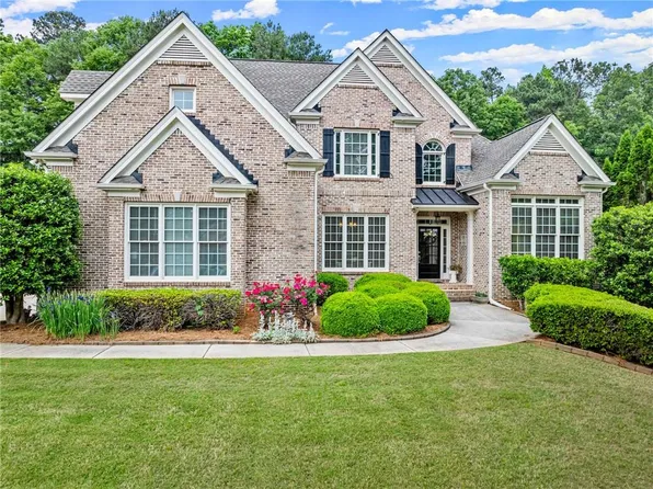 123 Hunting Hills Dr, Braselton, GA 30517