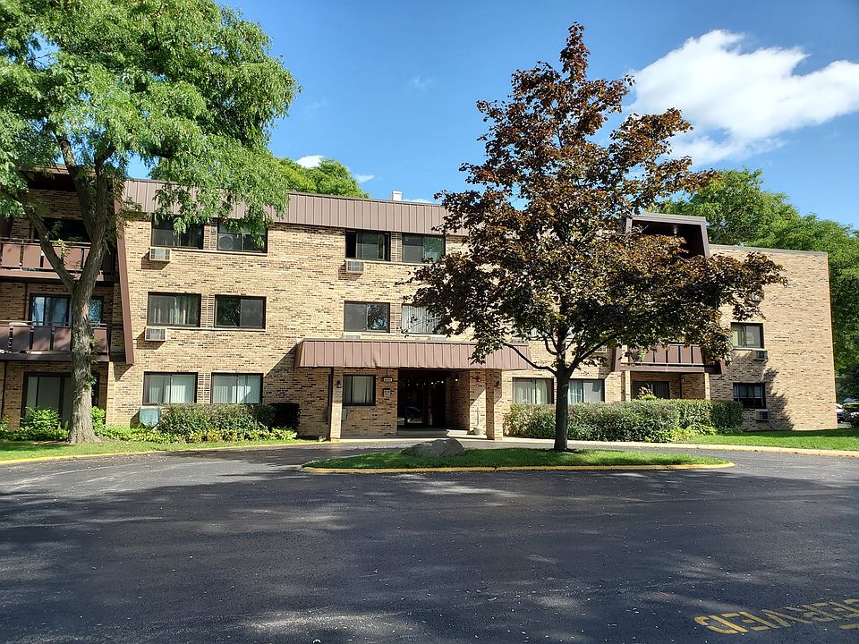 1st image of 2604 N Windsor Dr Unit 203