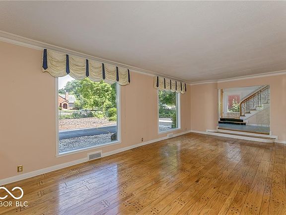 5th image of 5944 Central Ave