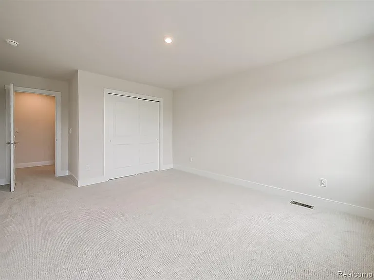 5169 Poppydrew Ln — Photo 55