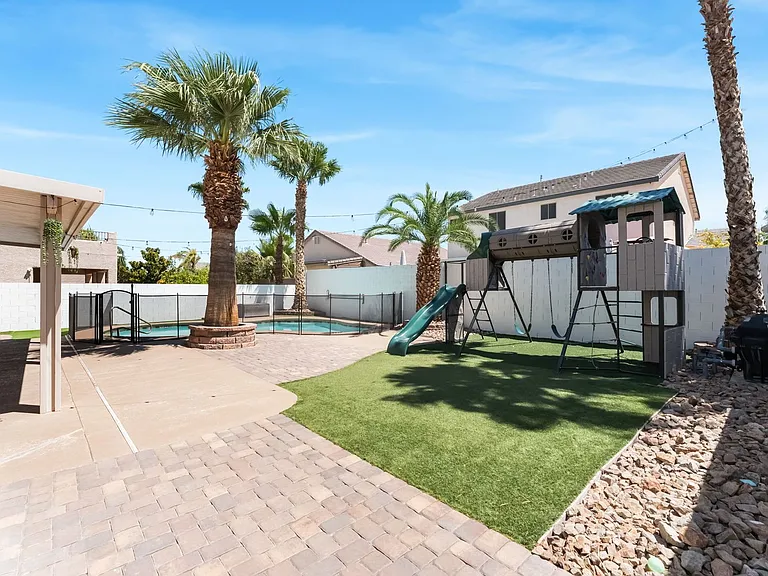 8701 Butterchurn Ave — Photo 40