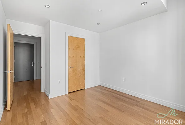 Rented by Mirador Real Estate | media 15