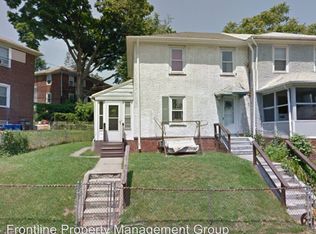 910 E 15th St, Chester, PA