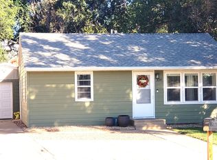 304 S Jefferson Ave, Pierre, SD 57501