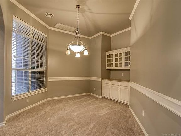5th image of 7804 E Freeport Pl