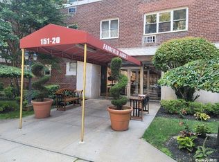151-20 88th St #5A, Queens, NY 11414