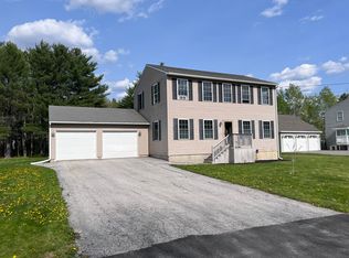 16 Allison Park, Brewer, ME 04412