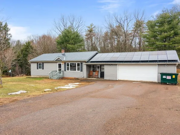 27 Kim Lane, Milton, VT 05468
