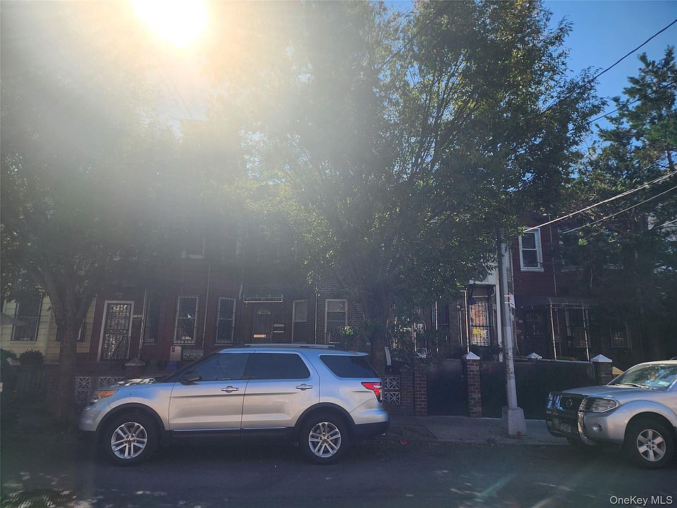 2nd image of 111-16 43rd Avenue
