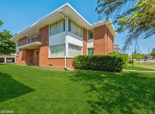 126 S 3rd St #4, Delavan, WI 53115