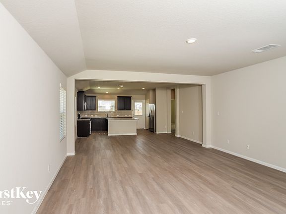 2nd image of 14018 Deer Park