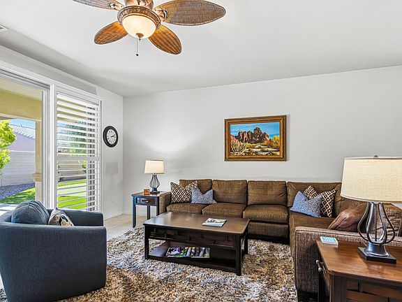 5th image of 39409 Camino Manena