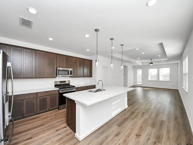 9026 Selwyn Pointe Way — Photo 19