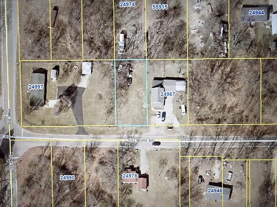 2nd image of LOT 17 77 Linden