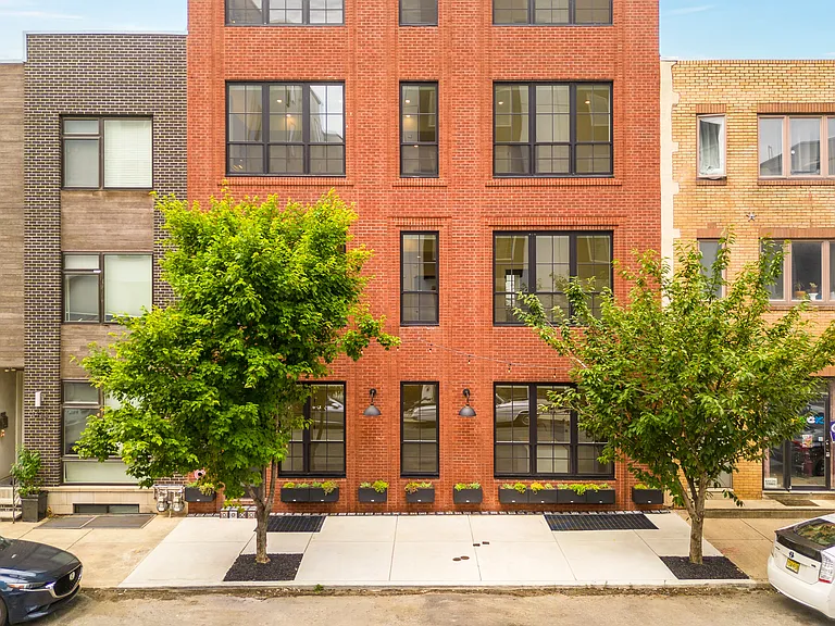 1424 Germantown Ave #5 — Photo 1