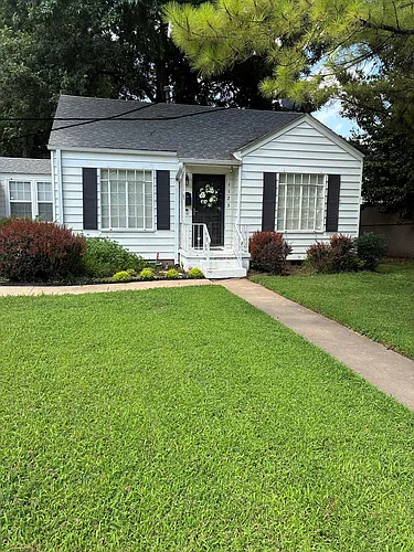 1123 E 33rd Pl Photo 1 1123 E 33rd Pl Photo 1