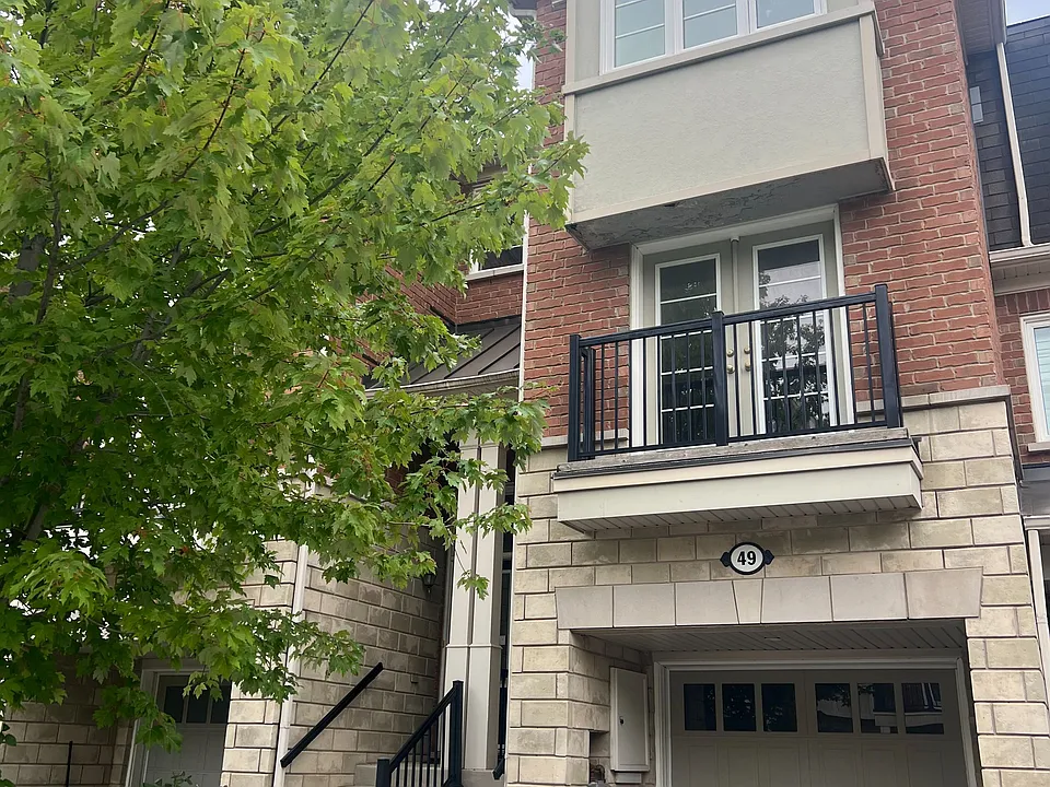 49 Ferguson St
