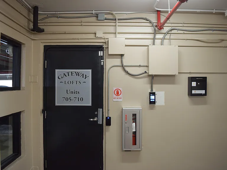 710 W Trade St #708 — Photo 14