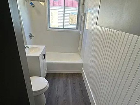5th image of 109 Saint Barbara Ln