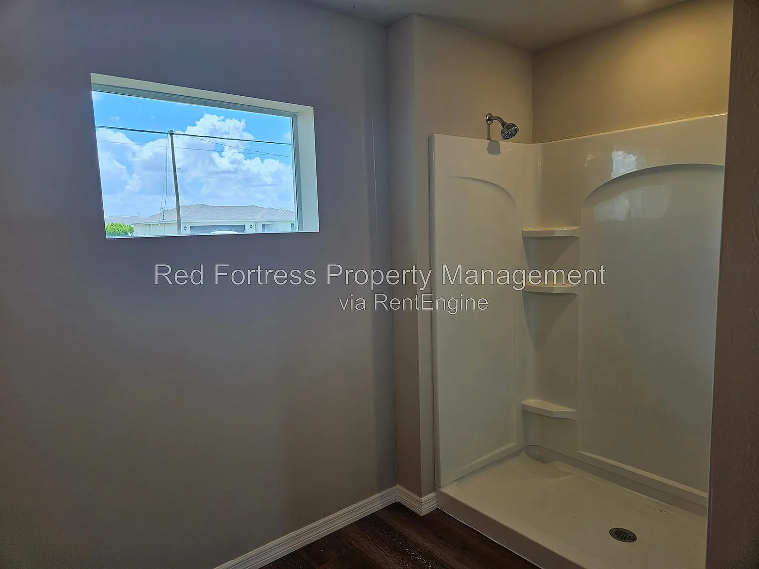 4 bed, 2.0 bath, 1650 sqft, $1,799 — Photo 3
