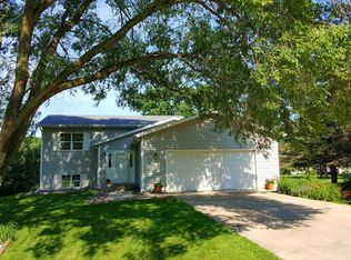 2424 22nd Ave SE, Rochester, MN 55904