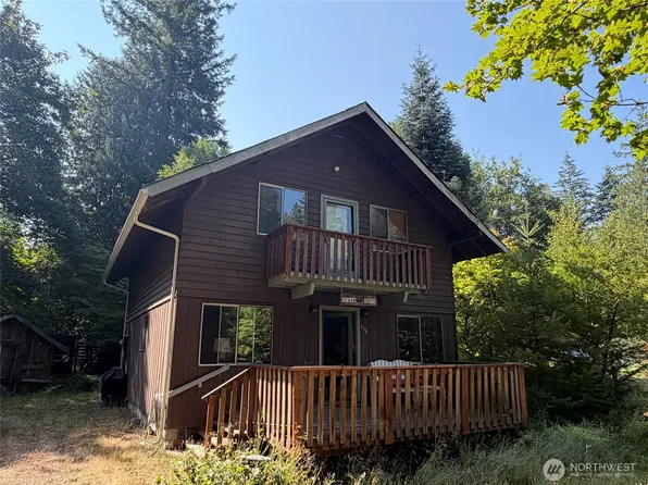 156 Silvertip Lane, Packwood, WA 98361